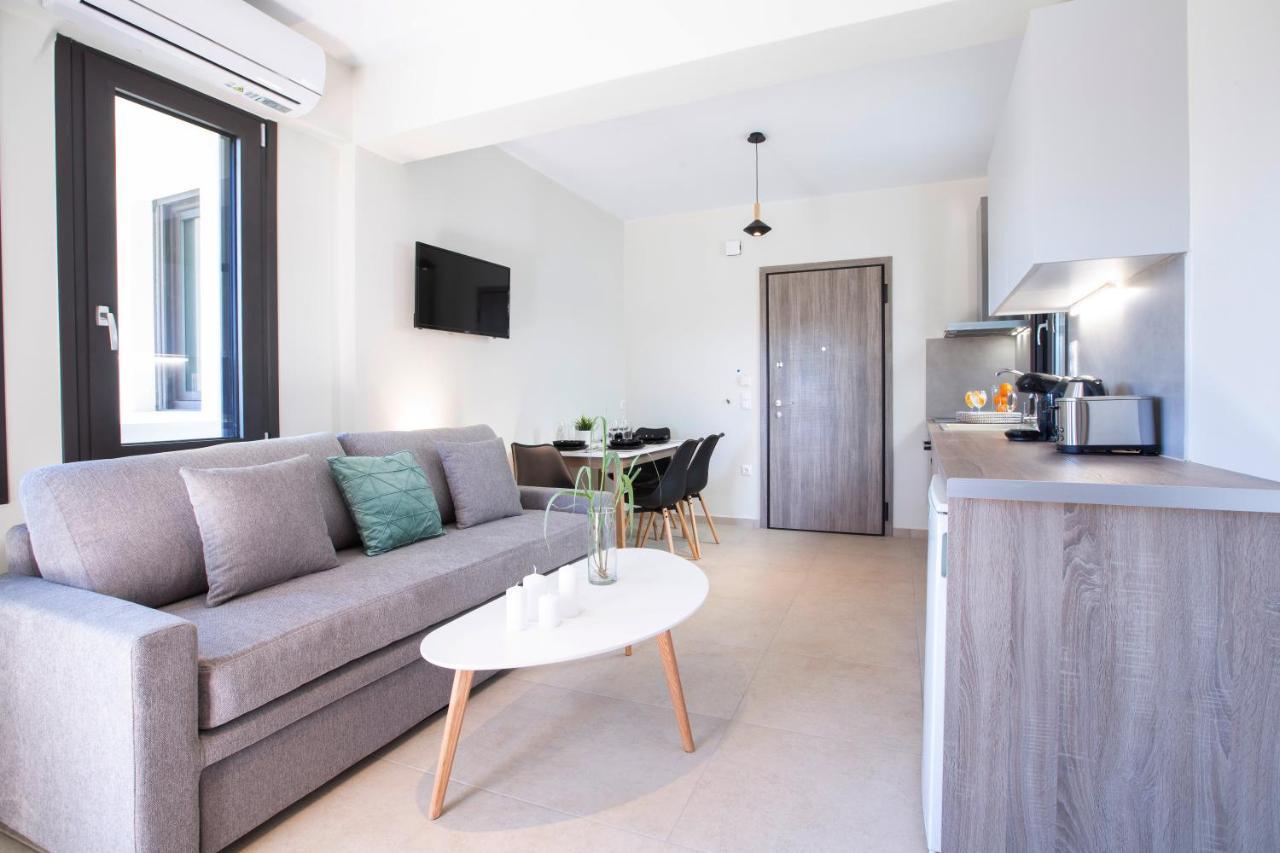 Amelie'S Luxe Apartments Kalligoni Екстериор снимка