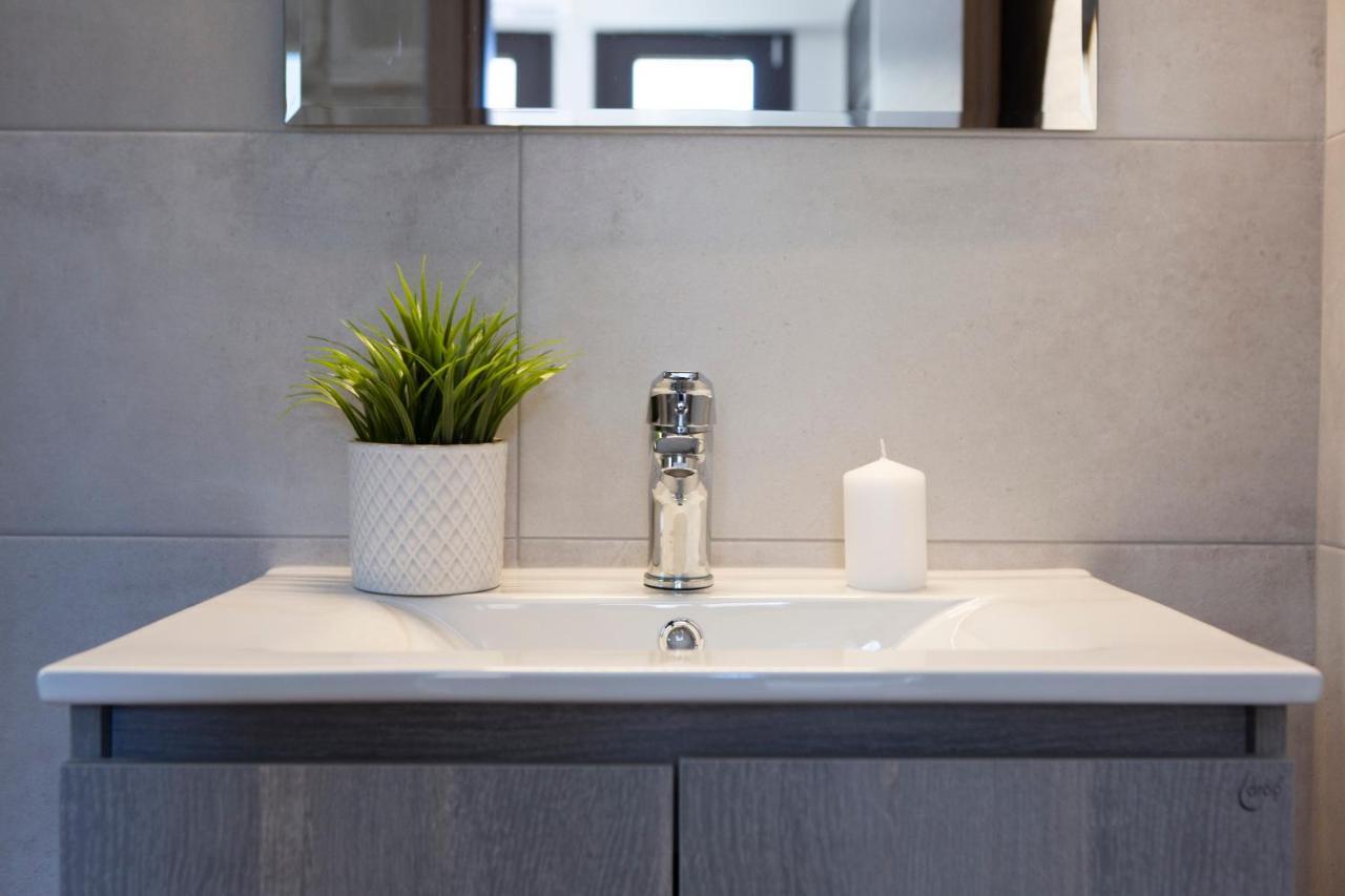 Amelie'S Luxe Apartments Kalligoni Екстериор снимка