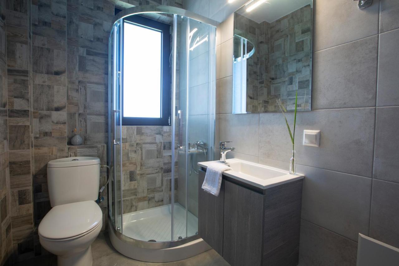 Amelie'S Luxe Apartments Kalligoni Екстериор снимка